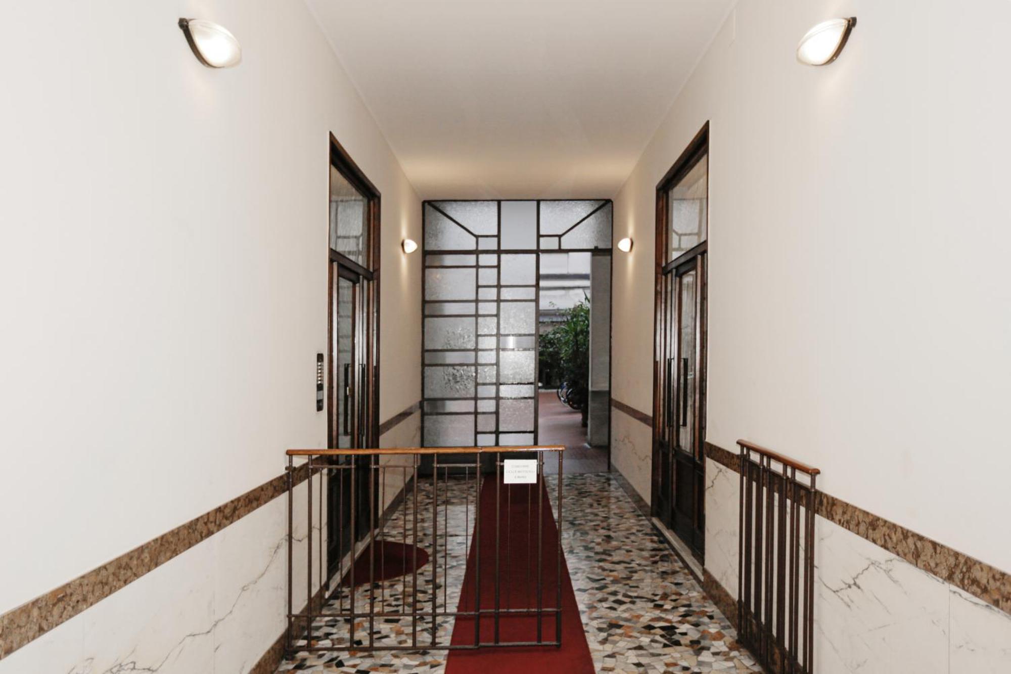 Fashion Loft 8 Min To Duomo Apartment Milan Exterior photo